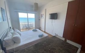 Alex Beach Apartment 33